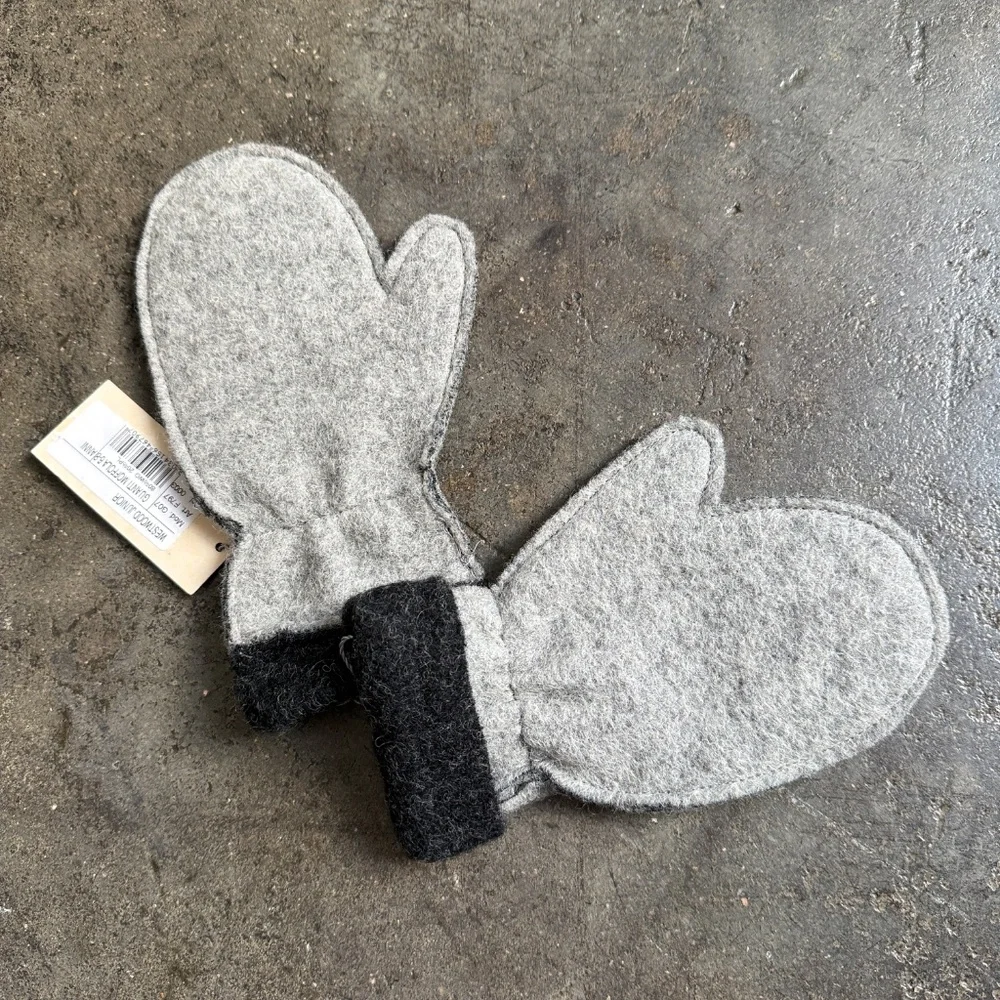 Brand New Vivienne Westwood Wool Children Mittens